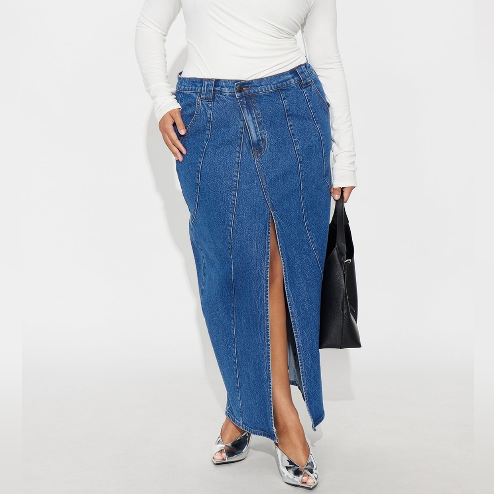 Chic Blue Denim Maxi Skirt with Slit Sz X-large
